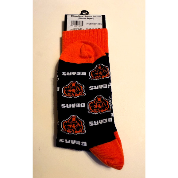 Strideline Chicago Bears Logo NFL Socks M/L Sizes M: 8-12 W: 9.5-13.5 NEW w/Tags - Picture 2 of 4